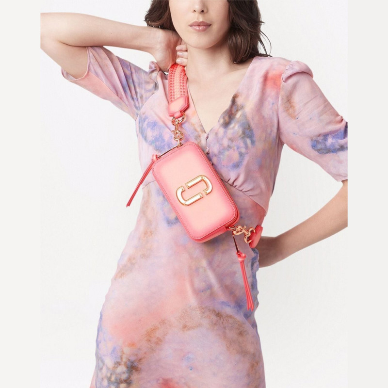 Сумка Marc Jacobs Snapshot Fluoro Edge - Pink