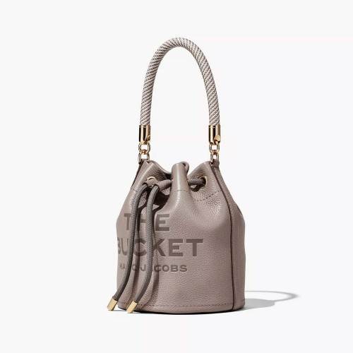 Сумка Marc Jacobs The Leather Mini Bucket Bag - Cement