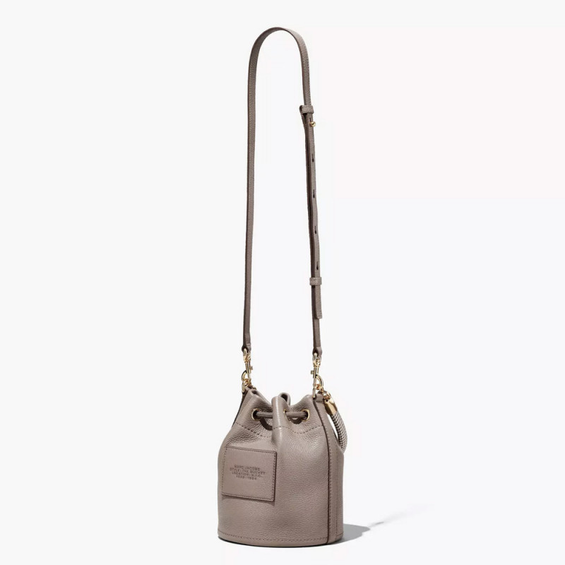 Сумка Marc Jacobs The Leather Mini Bucket Bag - Cement