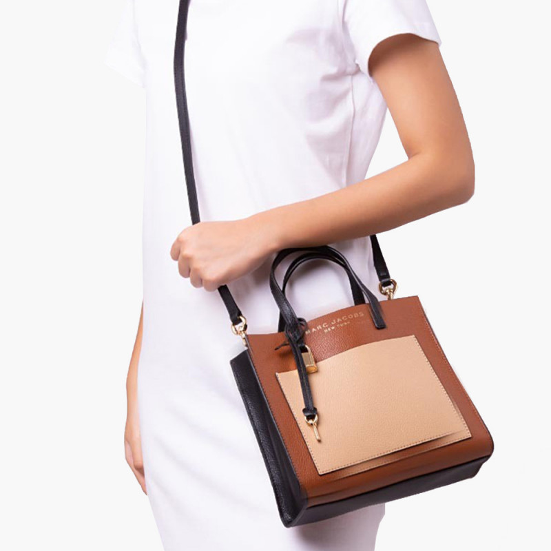 Marc Jacobs The Leather Mini Grind Tote Bag - Chocolate Truffle