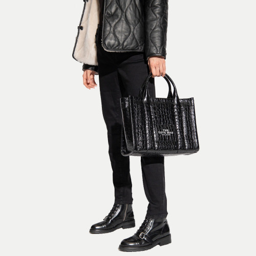 Сумка Marc Jacobs The Croc-Embossed Medium Tote Bag – Black