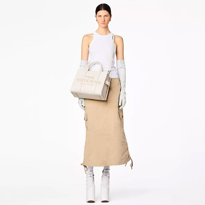 Сумка Marc Jacobs The Leather Medium Tote Bag – Cotton/Silver