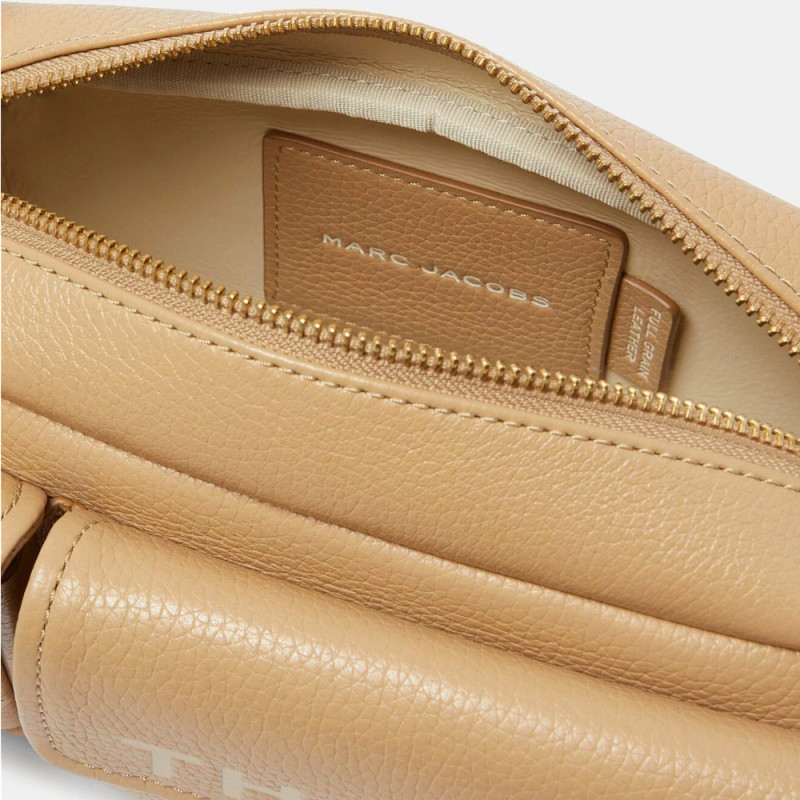 Сумка Marc Jacobs The Leather Cargo Bag - Camel